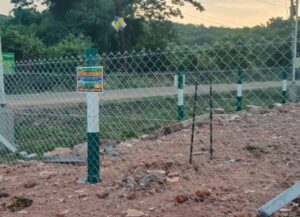 Fencing services near me
